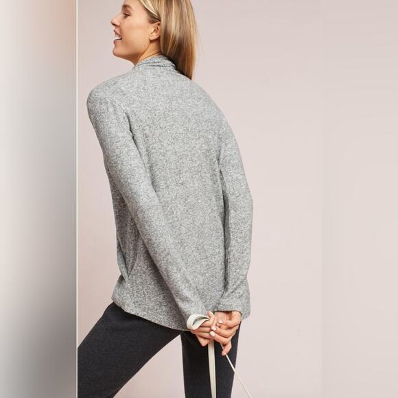 Anthropologie Cloudfleece Wrap Front Top Gray Long Sleeve Drape Blouse Size XS ✨ - Picture 3 of 8